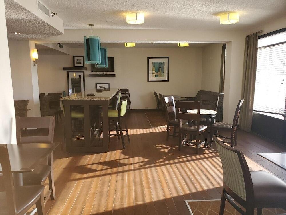 Spark By Hilton Colorado Springs I 25 Central Exterior foto